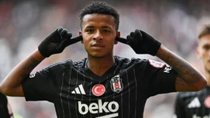 Arroyo’nun hareketleri gündem oldu