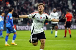 Leeds United, Semih Kılıçsoy için yeniden devrede