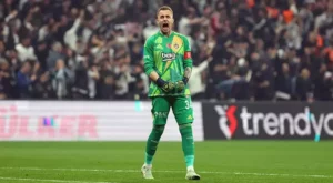 Mert Günok derbiyi değerlendirdi! ”Derbileri iyi oynuyoruz”