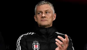 Solskjaer mesajı verdi ”Şampiyon gibi oynayacağız”