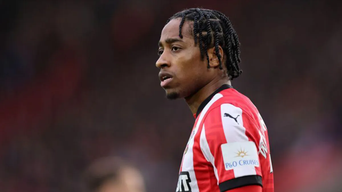 Beşiktaş, Kyle Walker-Peters transferini bitirmek istiyor