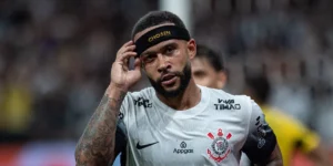 Memphis Depay ihtarname gönderdi