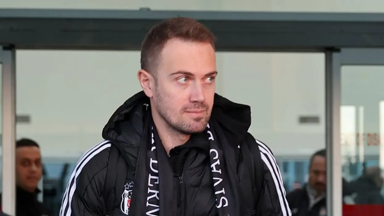 Bayern Münih, Mert Günok’u transfer etmek istemiş