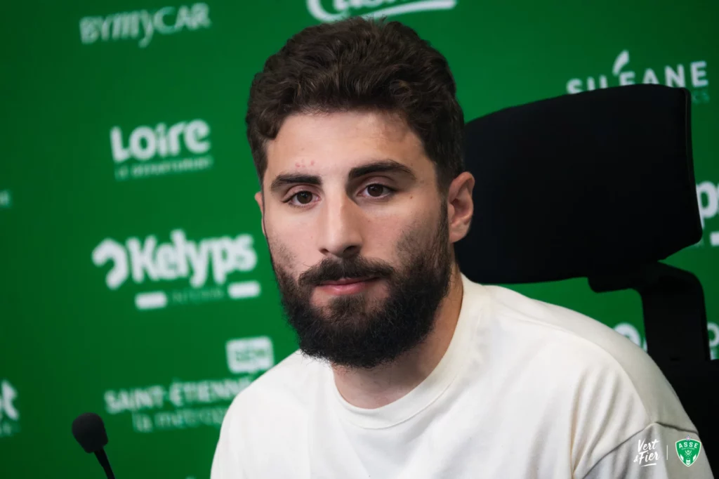 Zuriko Davitashvili, Beşiktaş'ın transfer gündeminde