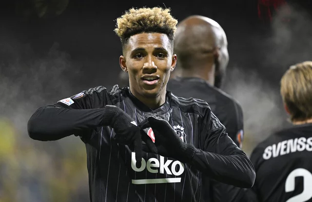 Gedson Fernandes'e Rus kulüplerinden ilgi devam ediyor mu? Gedson Fernandes’e Rus kulüplerinden ilgi devam ediyor mu?