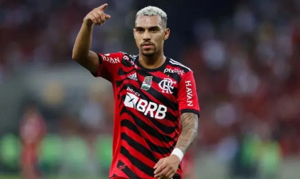 Beşiktaş'tan Matheuzinho için 8 milyon euro bonservis istediler - Beşiktaş Son Dakika Transfer Haberleri