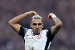 Matheuzinho transferi için 8 milyon euro istediler!