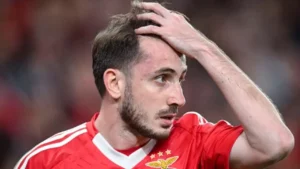 Kerem Aktürkoğlu, Beşiktaş’a haber gönderdi