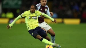 Kyle Walker-Peters 3 yıllık imzayı atıyor!