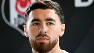 Orkun Kökçü: Futbolu Beşiktaş’ta bırakmak isterim