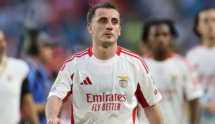 ''Kerem Aktürkoğlu transferi için Beşiktaş'a yardımcı olabilirim.'' ”Kerem Aktürkoğlu transferi için Beşiktaş’a yardımcı olabilirim.”
