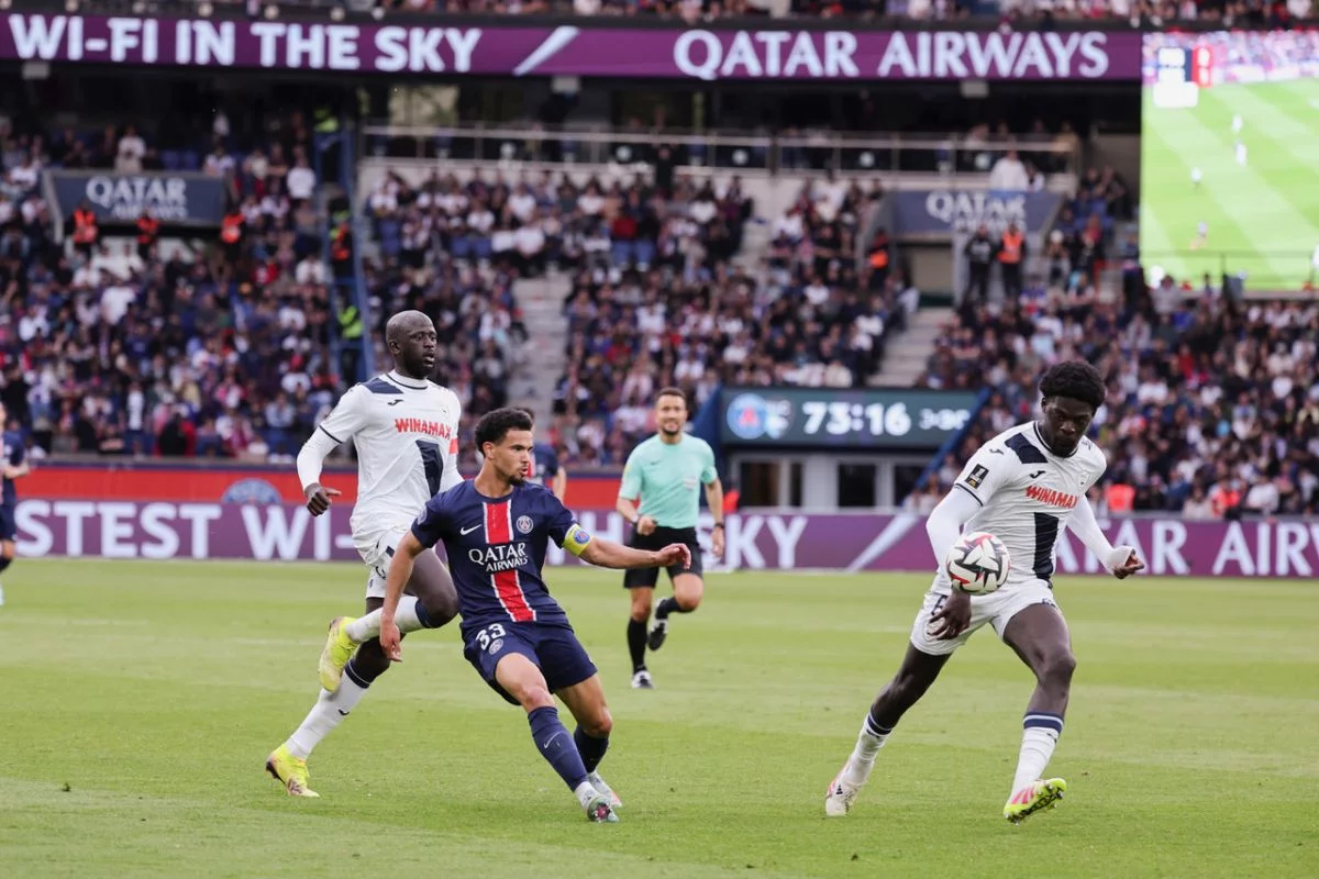 Fransız stoper Beşiktaş’ın radarında