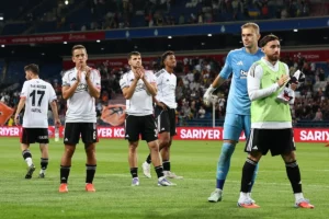 Nihat Kahveci, Shakhtar maçı sonrası isyan etti!