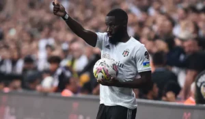 Arthur Masuaku’nun yeni kulübünü duyurdular