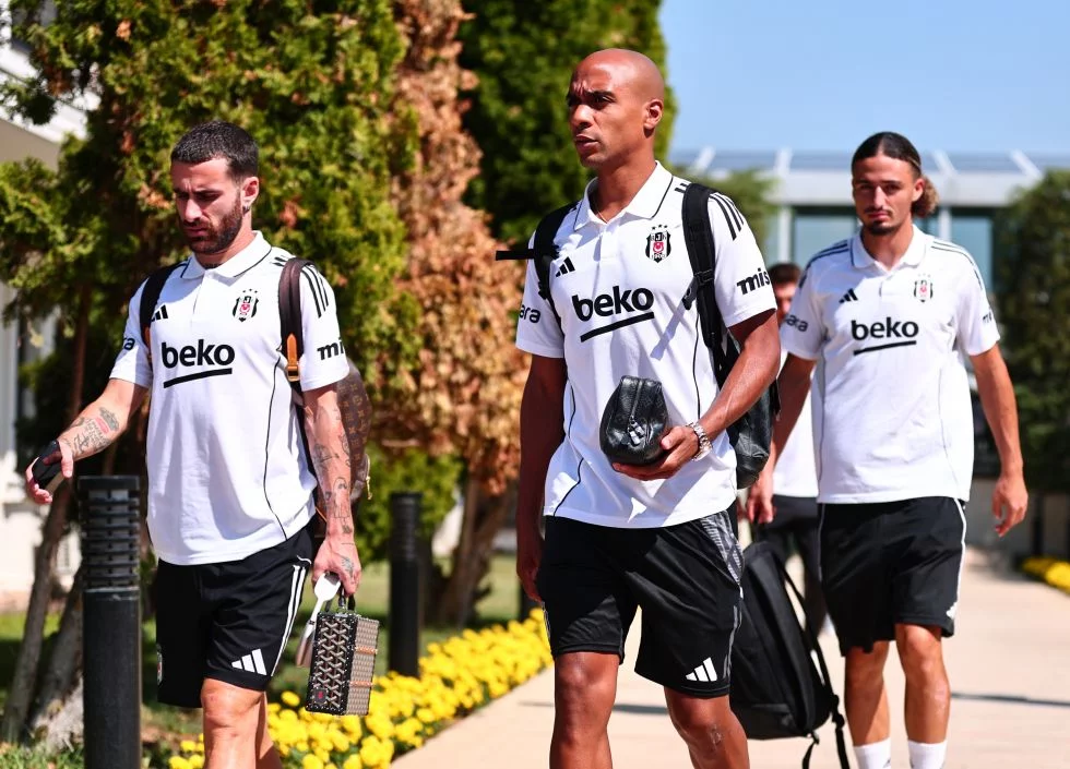Beşiktaş'ın Alanya yolculuğu başladı Beşiktaş’ın Alanya yolculuğu başladı