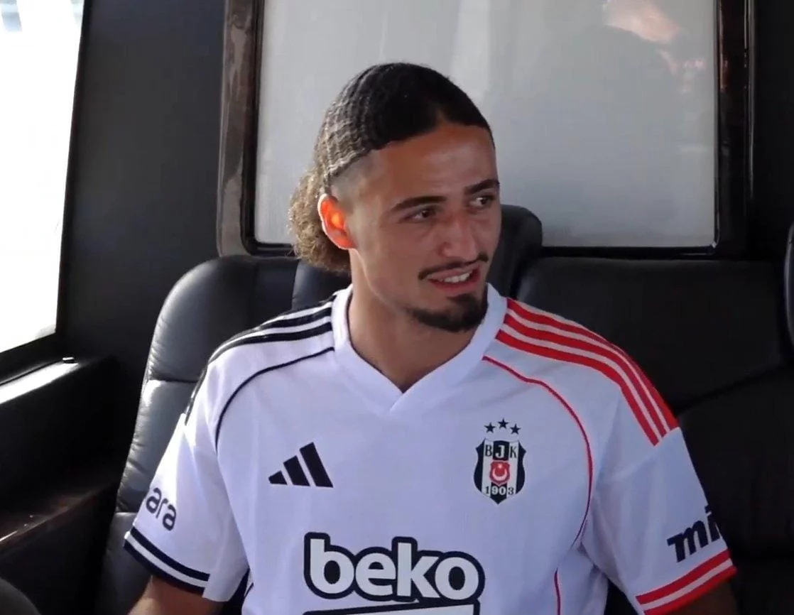 Beşiktaş'ın yeni transferi Taylan Bulut'un ilk sözleri Beşiktaş’ın yeni transferi Taylan Bulut’un ilk sözleri