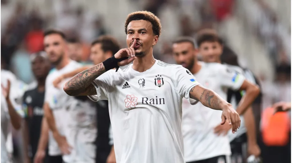 Dele Alli futbolu bırakmayı düşünüyor