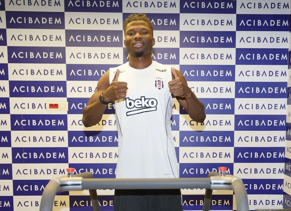 El Bilal Toure Sağlık Kontrolünden Geçti El Bilal Toure Sağlık Kontrolünden Geçti