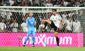 Gabriel Paulista’yı izlemeye geldiler