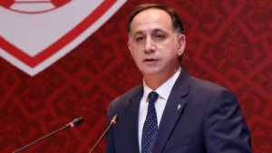 Merkez Hakem Kurulu bir şeyler deniyor!