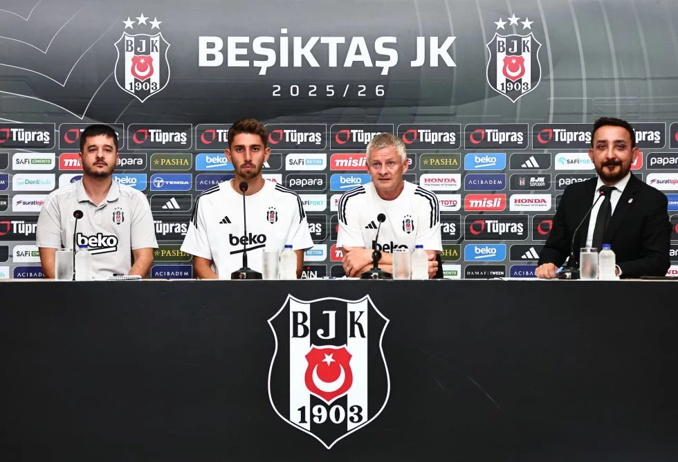 Ole Gunnar Solskjaer: Formayı hak eden oyunculara teslim ediyorum