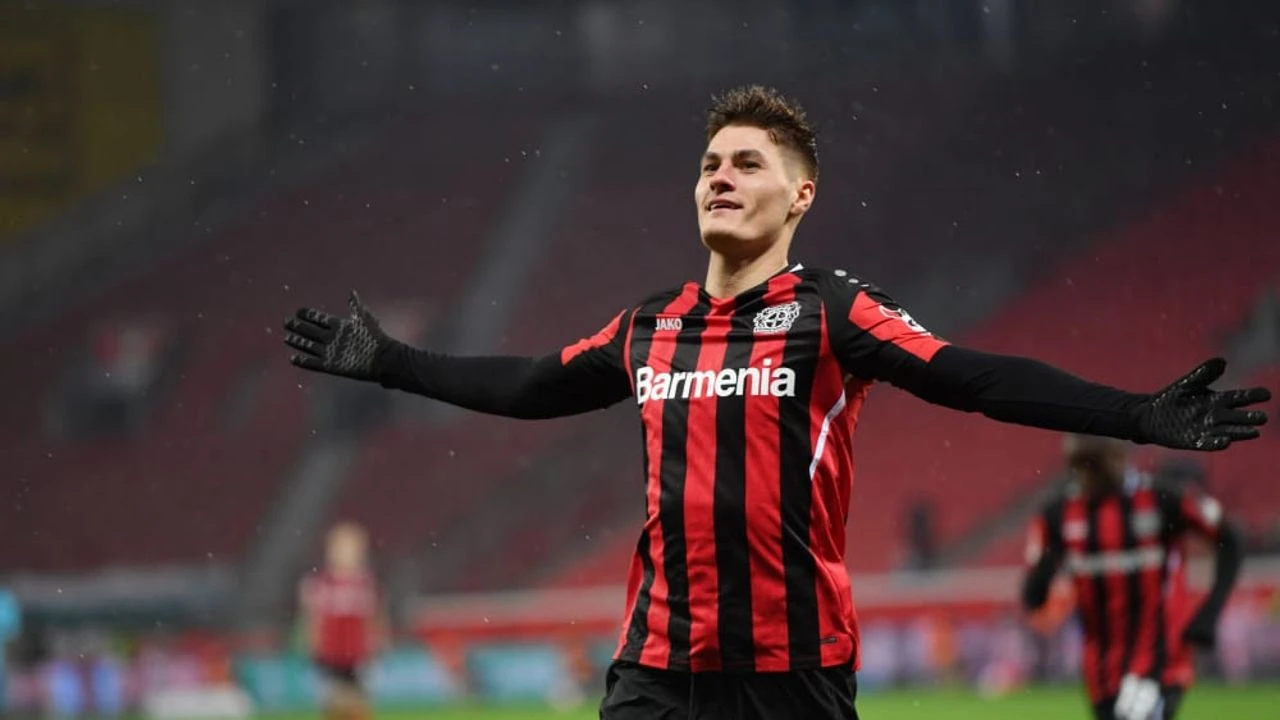 Patrik Schick’ten 5 yıllık imza geldi