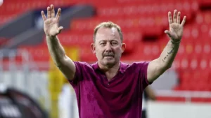 Beşiktaş’ta ilk hedef Sergen Yalçın