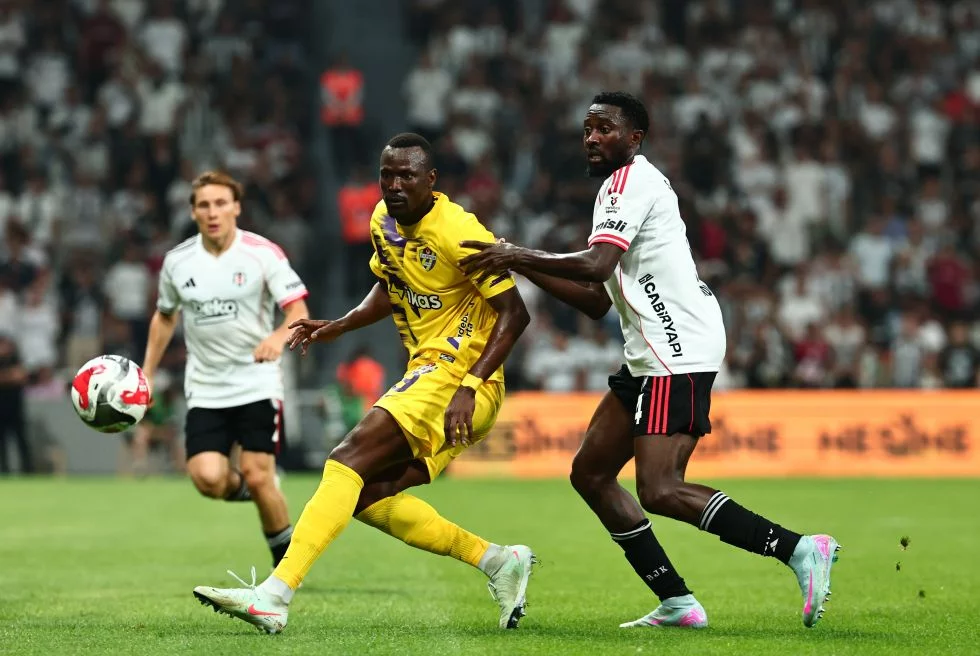 Wilfred Ndidi ilk resmi maçında 70 dakika sahada kaldı