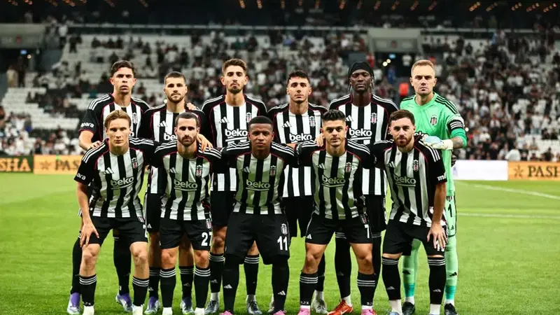 Önce futbol aklı şart! Önce futbol aklı şart!