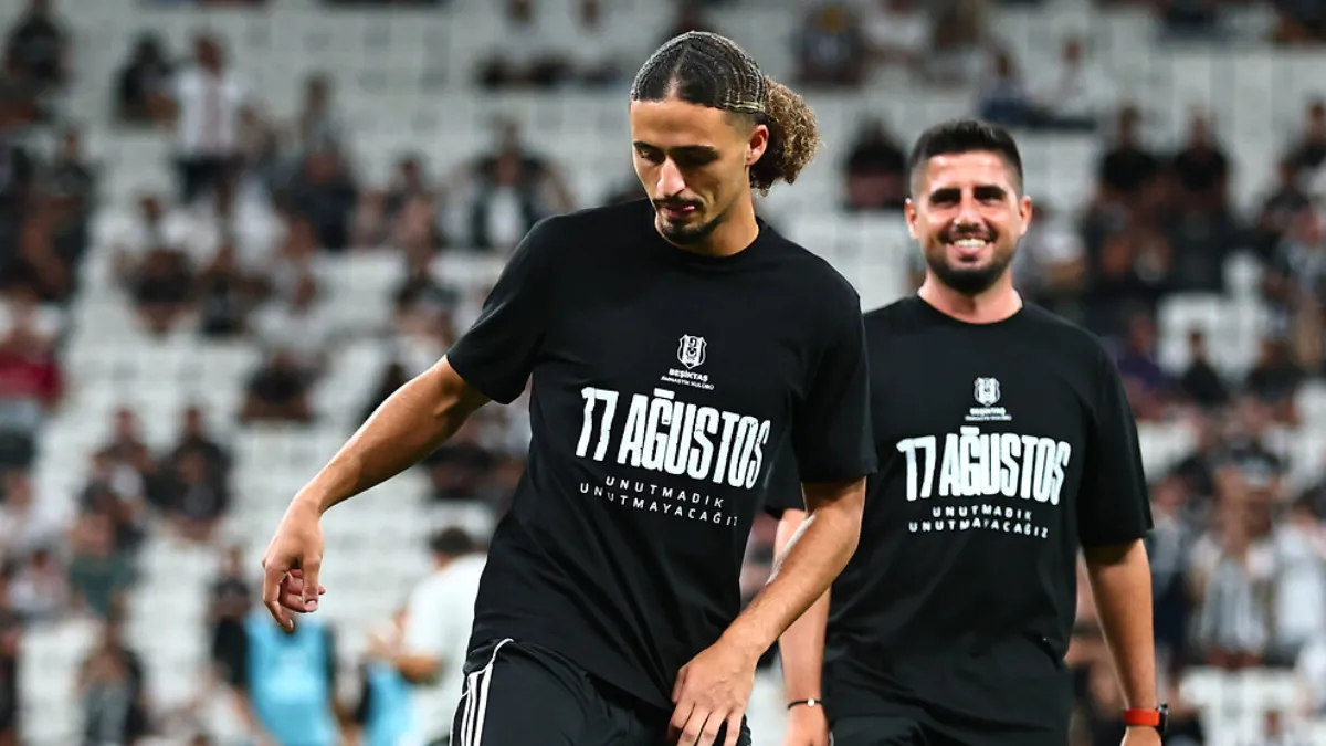 Beşiktaş, Taylan Bulut'u yerli yapmak için uğraşıyor Beşiktaş, Taylan Bulut’u yerli yapmak için uğraşıyor