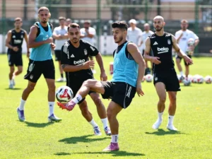 Beşiktaş’ta 2 oyuncu Başakşehir maçında yok