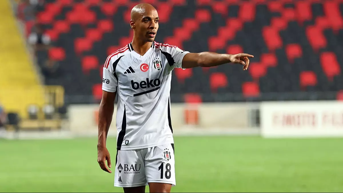 SON DAKİKA! Joao Mario, Yunanistan'a kiralandı! SON DAKİKA! Joao Mario, Yunanistan’a kiralandı!
