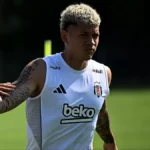 Elan Ricardo yoklara oynamaya devam ediyor