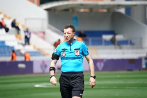 Galatasaray – Beşiktaş maçının hakemi Yasin Kol oldu