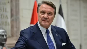 Hasan Arat ihraç edilebilir