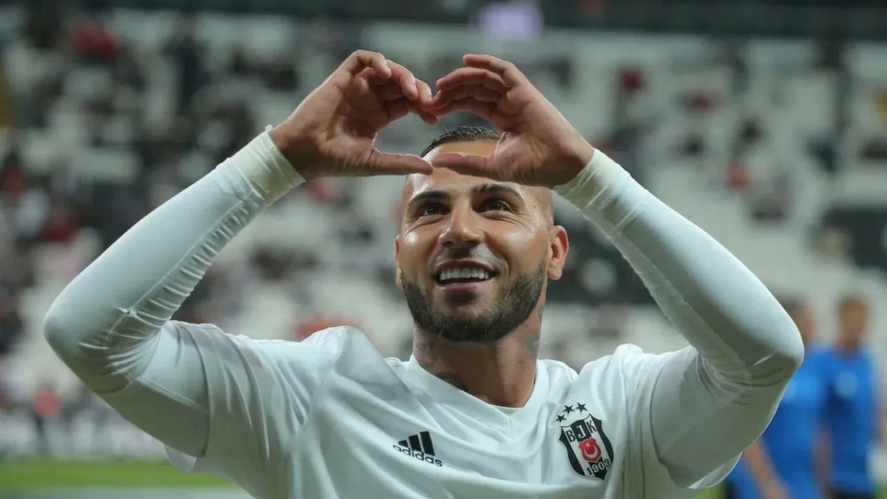 Quaresma, Rafa Silva ile görüştü